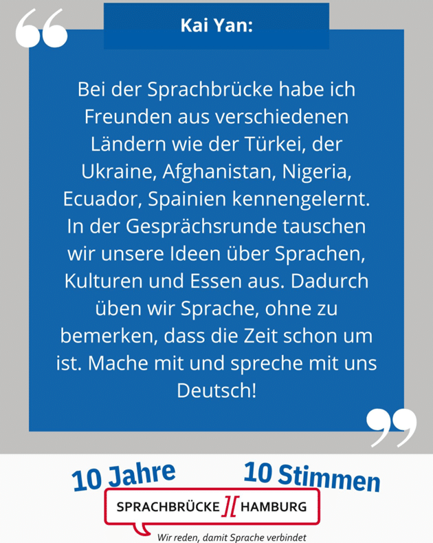 Menschen vor dem Sprachbrücke-Hamburg-Stand beim „Marktplatz der Begegnungen“ in der Handelskammer Hamburg