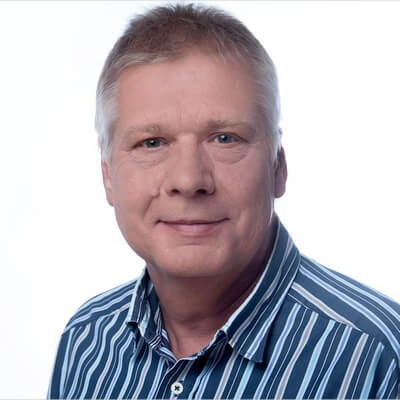 Wolfgang Falz